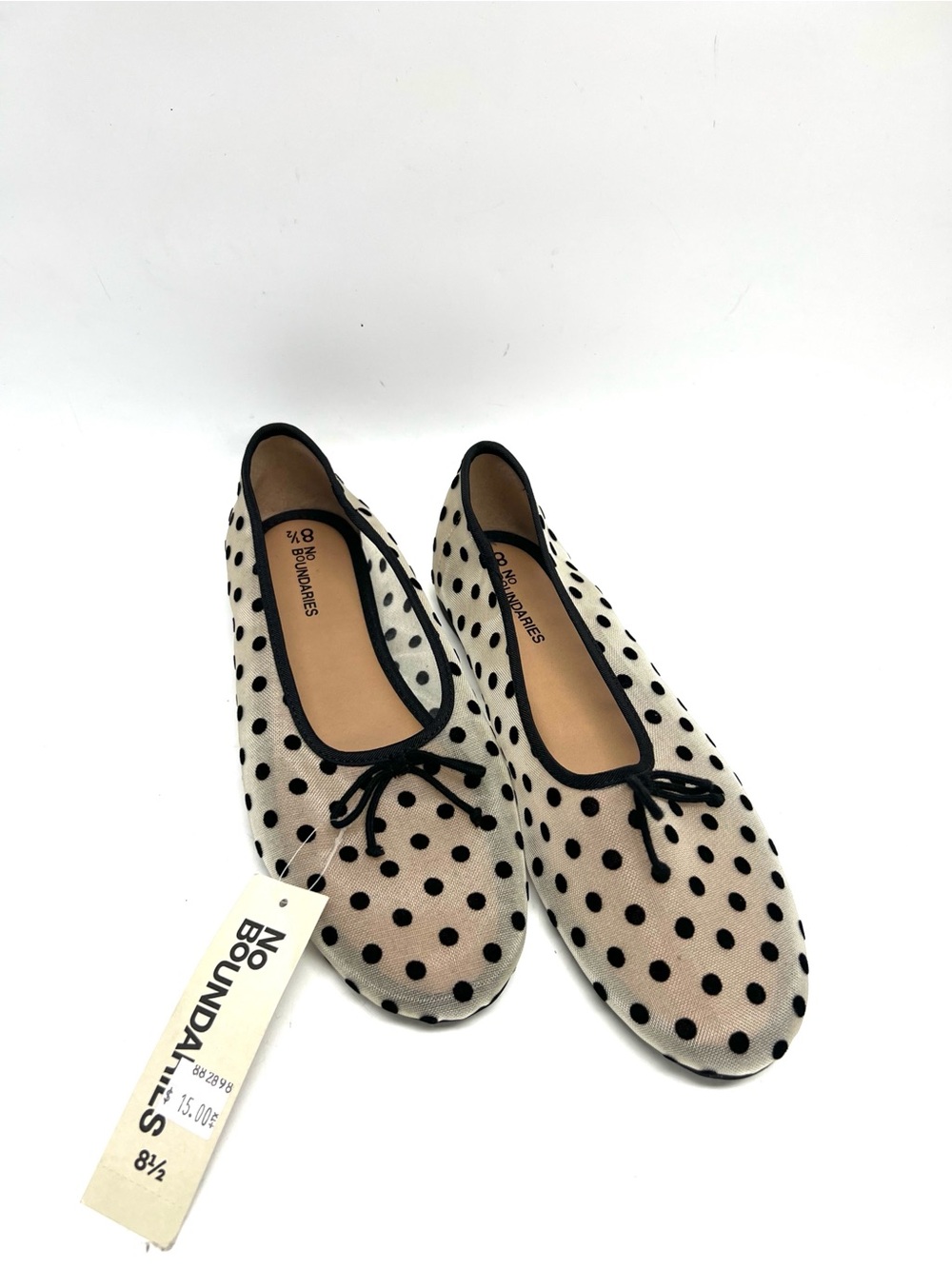 No Boundaries Women's Beige Polka Dot Ballet Flats - Black Trim